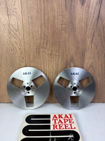 Akai - Metal Reels - 18 cm spoelen met tape - 1980