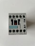 Siemens 3RT1015-1BB42 Contactor Sourced from working, Verzenden