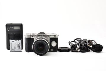 Pentax Q10 Silver + 02 STANDARD ZOOM 2.8-4.5/5-15mm