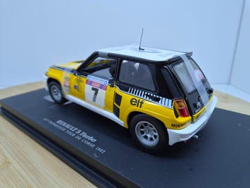 Universal Hobbies 1:18 - Modelauto - Renault 5 Turbo #7, Nieuw