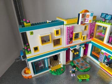 Lego Set - 41731 - Friends - LEGO Friends 41731 Heartlake, Kinderen en Baby's, Speelgoed | Duplo en Lego, Nieuw