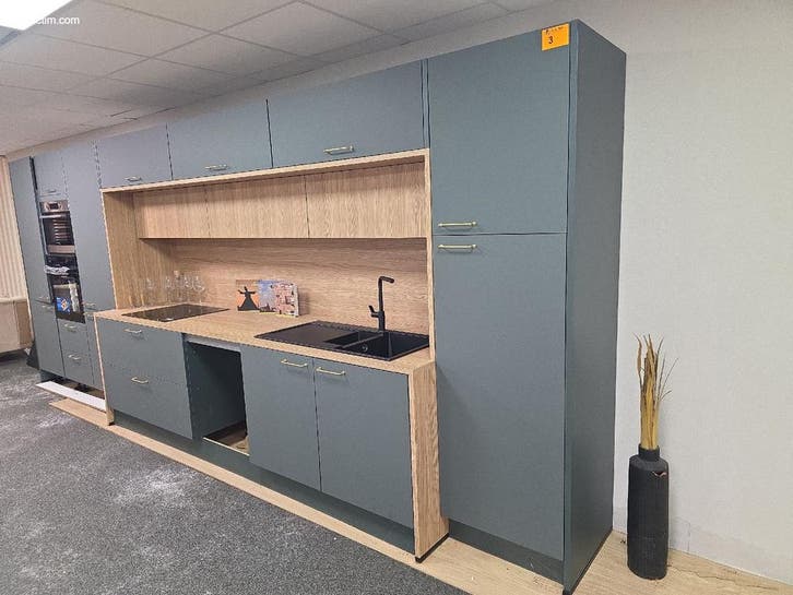 Showroom wandkeuken, Huis en Inrichting, Keuken | Complete keukens