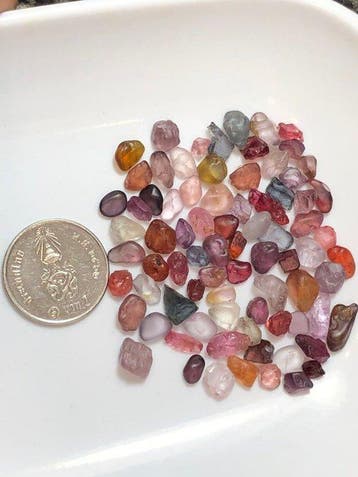 Spinel Ruw- 13.13 g, Collections