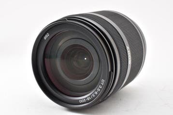Sony DT 3.5-6.3/18-200mm Zoomlens, Nieuw