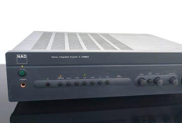 NAD - C320 BEE Amplificateur intégré à semi-conducteurs