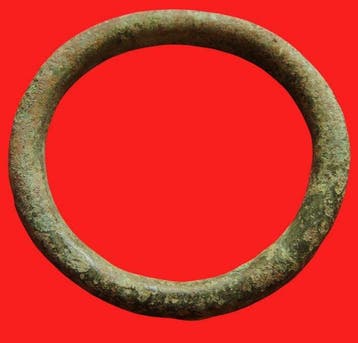 Keltisch Brons -oude proto-munt in brons, type KNOBBED,