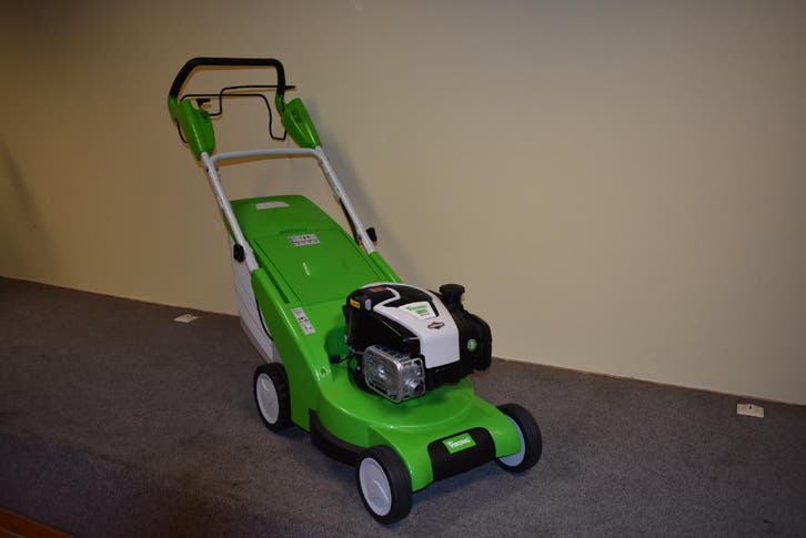 VIKING GRASMAAIER BENZINE ELECTRO START - NIEUW - EINDEREEKS, Jardin & Terrasse, Tondeuses à gazon, Enlèvement ou Envoi