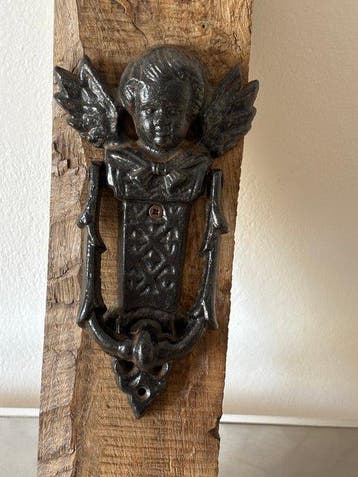 Style antique Heurtoir de porte - French Mid- Century Winged
