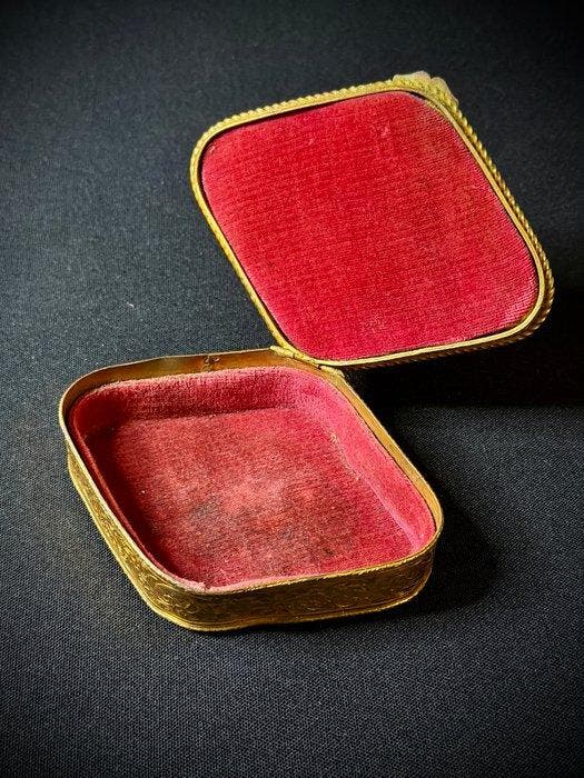 Limoges - Boîte à bijoux - Bronze, Émail - trésor français, Antiek en Kunst, Antiek | Overige Antiek