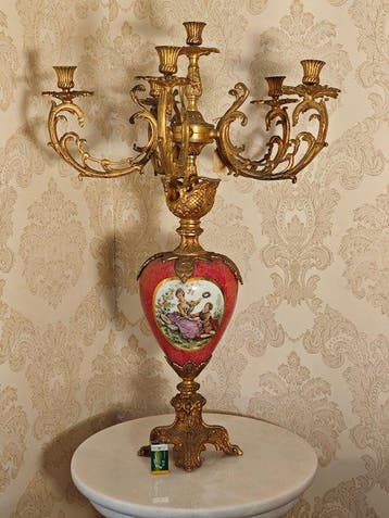 Candélabre - Porcelaine, Laiton, Plaqué or, Bronze