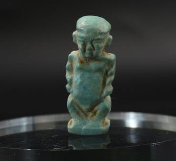 Oud-Egyptisch Faience Amulet van God Ptaikos - 31 mm (Zonder, Antiek en Kunst