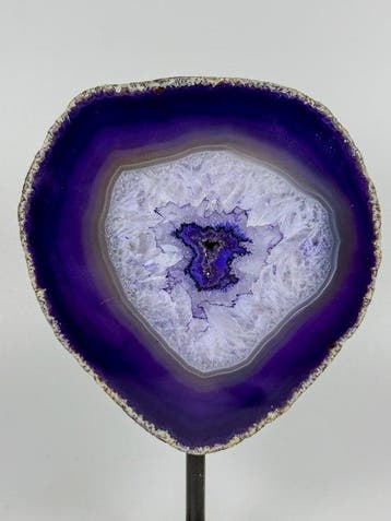 Agate violette rare - géode de cristal de roche sur socle -, Collections