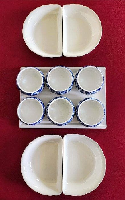 KLM - Marcel Wanders - Tafelservies (28) - Porselein -, Antiek en Kunst, Antiek | Meubels | Tafels