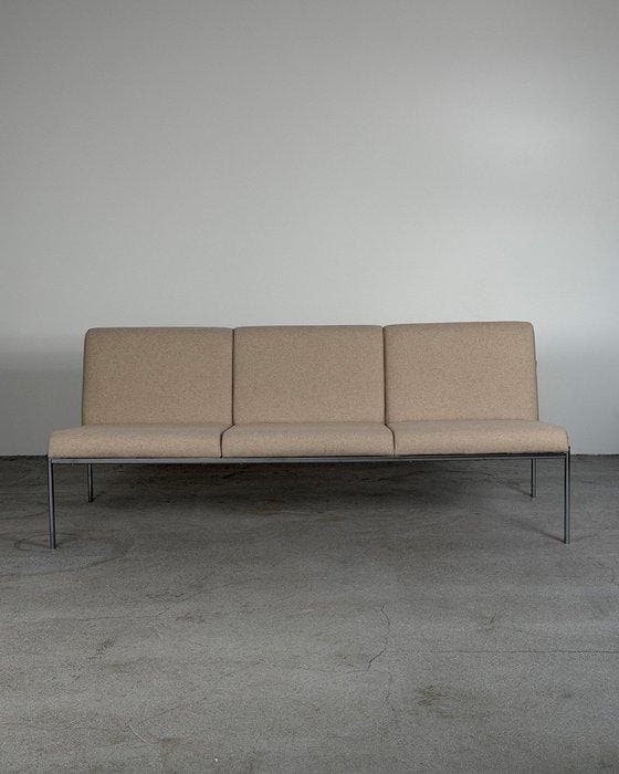 Artek - Ilmari Tapiovaara - Sofa - Kiki Sofa - Metaal, Wol, Antiquités & Art, Art | Objets design