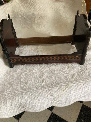 Bed - Hout - Antiek poppenbed