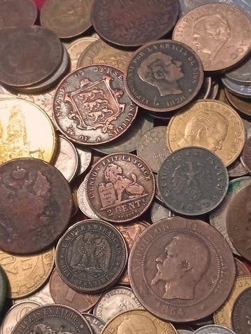 Wereld. Large lot of World Coins, 1800 to présent. (Zonder, Timbres & Monnaies, Monnaies | Europe | Monnaies non-euro