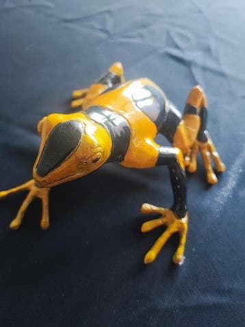 Statue, frog handpainted - 18 cm - Bronze