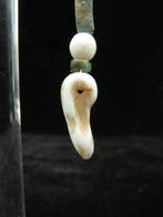 Oud-Egyptisch Oorbellen gemaakt van glas en faience