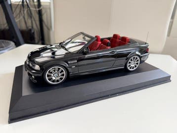 Otto Mobile 1:18 - Voiture miniature - BMW M3 E46 Cabriolet
