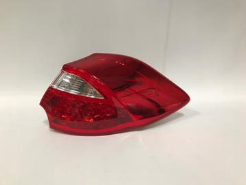 KIA CEED II LIFT 15-18 Hatchback rechter LED achterlicht 924, Verzenden