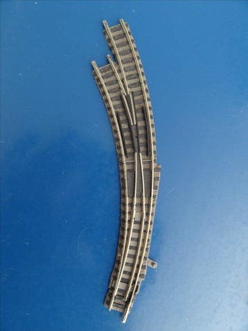 Fleischmann N - Voie ferrée pour trains miniatures (6) -