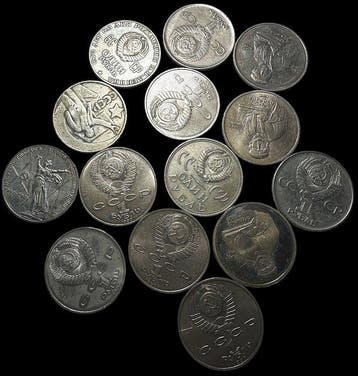 Wereld Munten. 77 Coins | USSR, Sestertius, Kopeks,, Postzegels en Munten