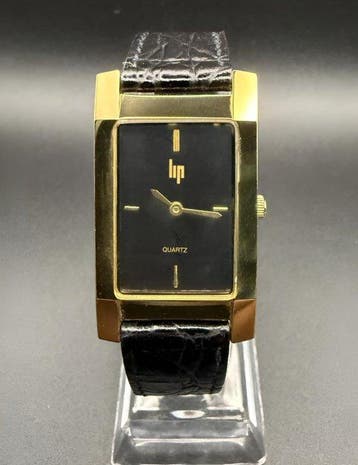 Lip - Tank Quartz – Gold-Plated - Black Dial - Sans prix de