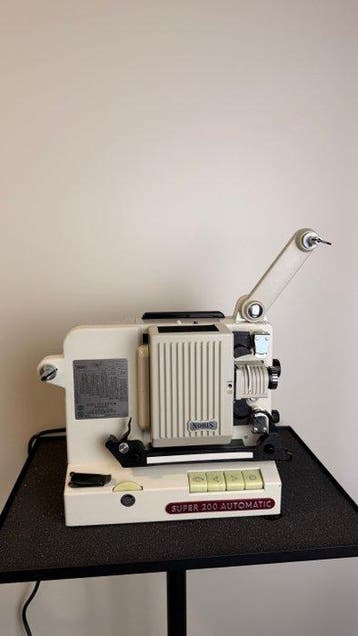 Noris SUPER 200 AUTOMATIC Projectorfilm