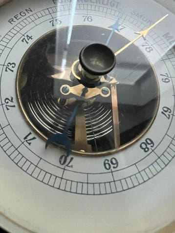 F.A. Thiele Aneroid barometer - Hout, Glas, Messing - F.A.