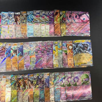 Pokémon - 100 Bulk kaarten - Gardevoir, Mew 100 Foil -, Nieuw