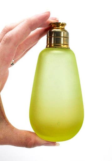 Flacon à parfum Art Déco en verre uranifère - Flacon de