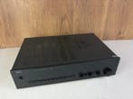 NAD - C-320 Solid state versterker