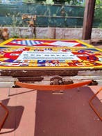 Collection de souvenirs - Petite table de pique-nique