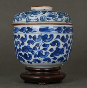 Kangxi (1662-1722) - Pot - Pioenen, Chrysanten en loof -, Antiek en Kunst