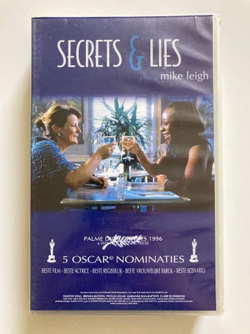 SECRET & LIES (VHS), Gebruikt