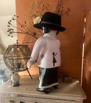 Artmony - Sculpture, Playmobil xxl Mademoiselle Chanel - 64