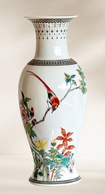 Rare Find - Balustervaas - Chinees Famille Rose - Porselein