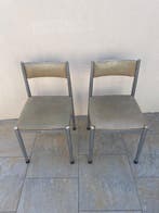Stoel - Metaal, Synthetisch leder - Twee vintage stoelen
