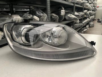 VW GOLF 5 PLUS XENON KL KOPLAMP RECHTS 5M1941754A, Auto-onderdelen, Verzenden, Gebruikt, Volkswagen