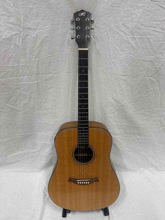 H - Walnut DE (Solid-top) Handmade - - Guitare acoustique -, Muziek en Instrumenten, Snaarinstrumenten | Gitaren | Akoestisch