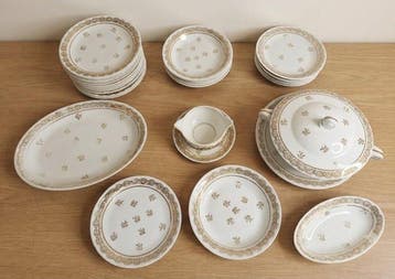Tafelservies (31) - Zacht porcelein - Limoges