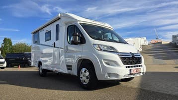 Giottiline Giotticompact C66 slechts 25448 km, twinbed 97337, Caravans en Kamperen, Ringverwarming, Tot en met 2, 6 tot 7 meter