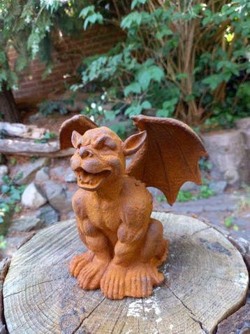 Sculpture, SITTING GARGOLYE, DEMON - 16 cm - Fonte