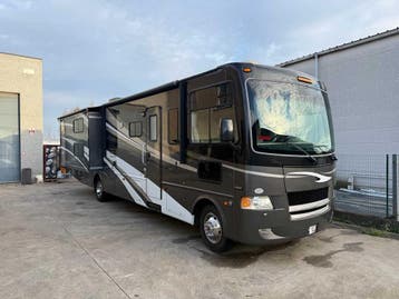 Online veiling - FORD F550 - HURRICANE - CAMPER - Camper, Nieuw