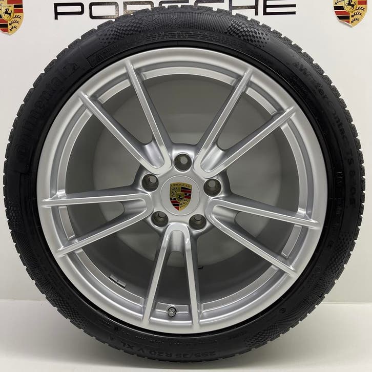 Porsche 992 ORIGINELE 19/20 velgen met winterbanden (8-9 mm), Auto-onderdelen, Banden en Velgen, 20 inch, Winterbanden, 295 mm