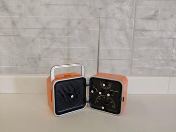 Brionvega - TS 502 Cubo Miniature Radio