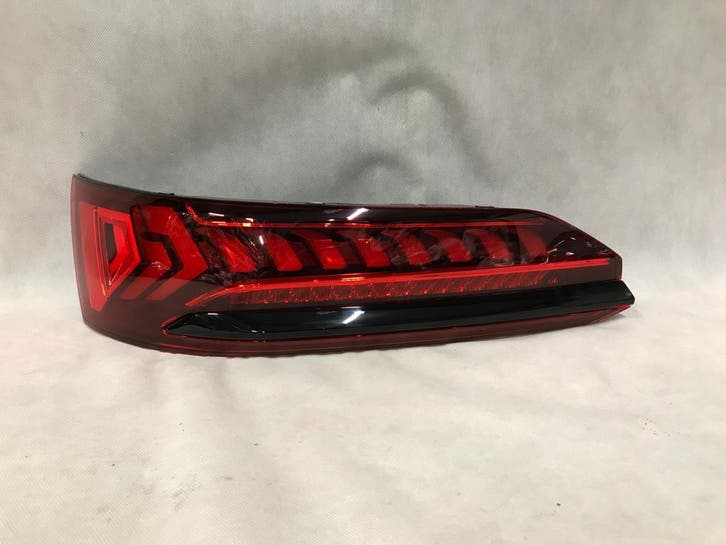 Audi Q7 4M SQ7 LIFT achterlicht links MATRIX OPT1, Auto-onderdelen, Verlichting, Gebruikt, Verzenden