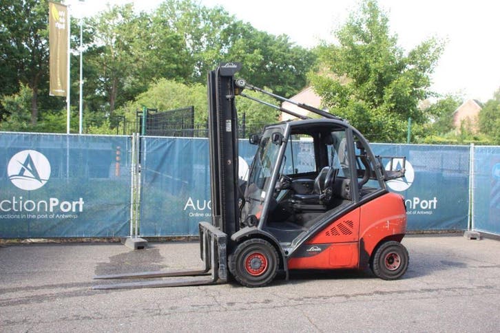 Veiling: Heftruck Linde H35D-02 Diesel 3500kg 5.5m 2013, Articles professionnels, Machines & Construction | Chariots élévateurs & Transport interne