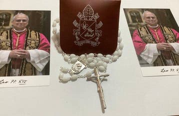 Paus Leone XIV - officiële rozenkrans van het Pontificaat -