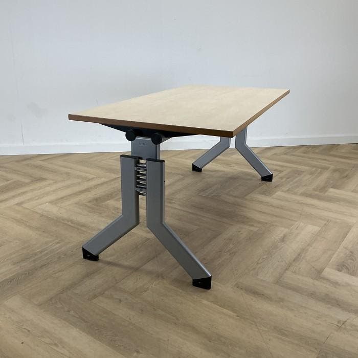 Kembo verstelbaar bureau 160x80 cm, ahorn - grijs, Huis en Inrichting, Bureaus, Gebruikt, In hoogte verstelbaar